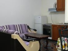 Jepet me qira apartament 2+1 , tek Rruga Ali Demi