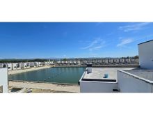 APARTAMENT 2+1+2 ME VERANDE TE TURQUOISE MARINA!