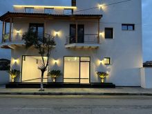 Kavaje,Godinë  Biznes + Banim,buzë shëtitores Taulantia,