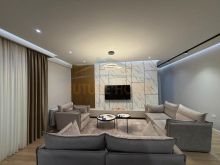 Shitet, Apartament 3+1+2, Liqeni i Thatë, Tiranë.