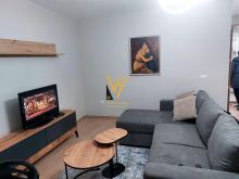 JEPET APARTAMENT 2+1 ME QERA TE 21 DHJETORI 70.000 LEKE