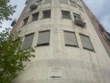 🏢 Jepet Ambient Biznesi me Qira + 2 Poste Parkimi – Jordan