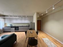 Jepet me qera Apartament 2+1+P - Rruga e Durresit, Tirane