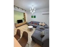 SHITET APARTAMENT 3+1 STACIONI I TRENIT