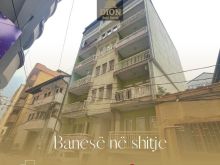 Shitet Banesa 45m2 në Qendër