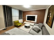 0697017105Shitet,Apartament 2+1,Rruga e Elbasanit,Tiranë
