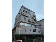 Shitet, Apartament 1+1, 21 Dhjetori, Tiranë.