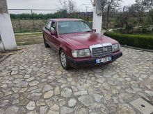 Mercedes w124 automatik 3000 naftë viti 1990