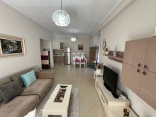 \"JEPET ME QIRA APARTAMENT 1+1 TE GJYKATA\"