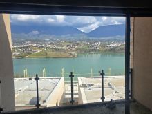 SHITET VILE 211 M2 FARKE 390.000 EURO