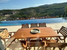 OFERTË 🔥 SET Tavolinë + 8 karrige druri solid