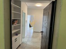 JEPET ZYRE 130 M2 ME QERA TE KOMPLEKSI OLIMPIK 95.000 LEKE