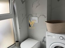 JEPET GARSONIERE 41 M2 ME QERA TE KADIU, ALI DEMI 42.000 LEKE