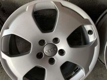 Fellne audi me guma edhe pa guma 16dhe 17 voll