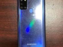 Shitet Samsung a21s esht gjendje super te mire
