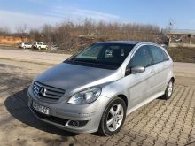 Mercedes B200