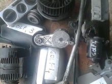 pjes per bmw 2.5  edhe per gollf 4