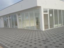 Objekt me qera afer Aeroportit