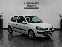 Pjes per Renault Clio 2002