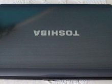  LapTop Toshiba 