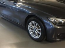 Shes veturen e tipit BMW ose nderroje me Banese