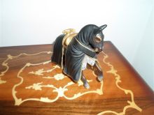 Figur Kali i vogel