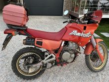 Honda dominator 650cc
