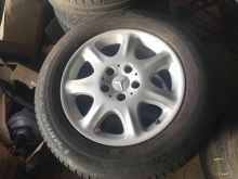 JAN Shit Sot .fellne me goma michelin per mercedes