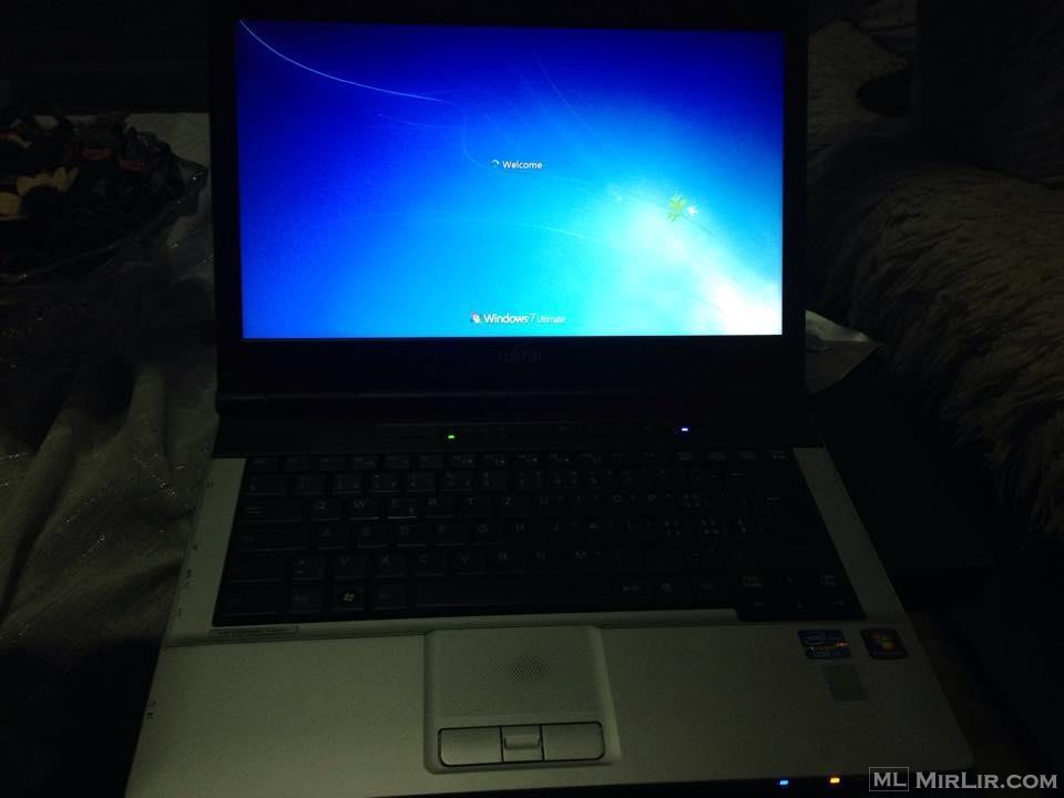 Laptop Fujitsu Siemens i5