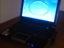 Llaptopi asus eee pc