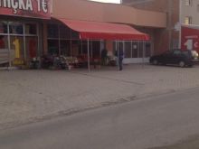 Lokal afarist me qera