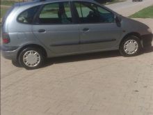Renault Scenic -98 i shitur ....
