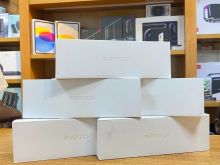 WWW.WHOLESALETECHZ.COM E re, iPhone 17 Pro Max, iPhone 16 Pro, Samsung S26 Ultra, Sony PS5, iPhone 