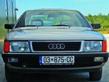 Audi 100 