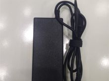 Adaptera per Llaptop