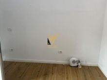JEPET AMBIENT BIZNESI 18 M2 TE KOMUNA E PARISIT 25.000 LEKE