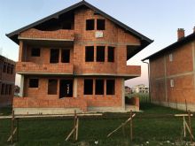 SHTEPI ME 3 ARI Prizren