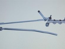Mekanizmi i fshirsave para AUDI Q7
