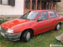 Shitet  Opel Kadeti 1.3 plin+benxin 