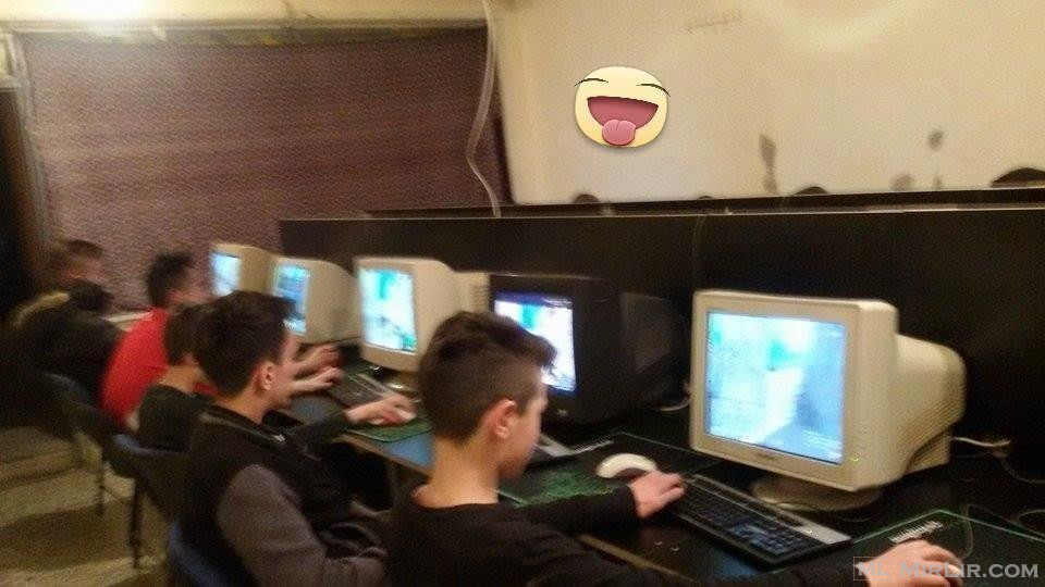 Internet caffe
