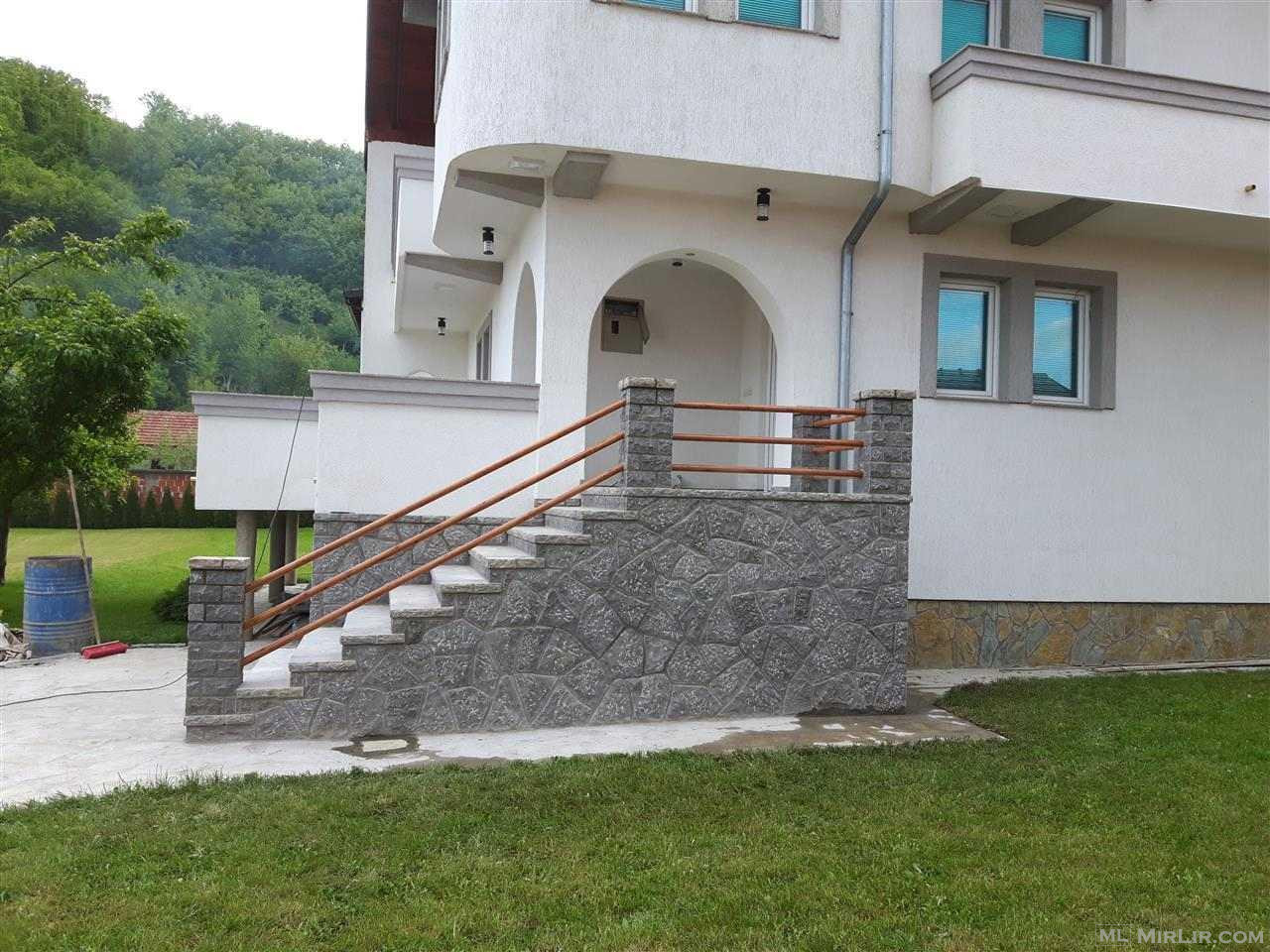 Te gjitha punet prej guri
