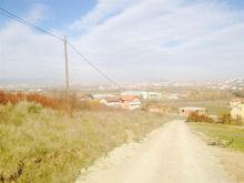 Shiten  toka per shpija ne livoc te poshtem