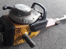 Shes hilti me benzin VACKER shum i mir