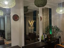 JEPET AMBIENT PARUKERIE ME QERA TE RRUGA E ELBASANIT 35.000 LEKE