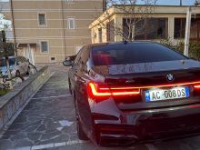 OKAZION - BMW 730D look 2022