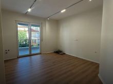 JEPEN ME QERA 2 AMBIENTE BIZNESI – Tek Pazari i Ri