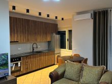 Apartament I sapo mobiluar me qera