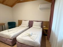 Hotel me qera