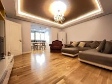 APARTAMENT ME QERA 2+1 QENDER 1.000 EURO