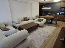 Banesë moderne në shitje në lagjen e Spitalit